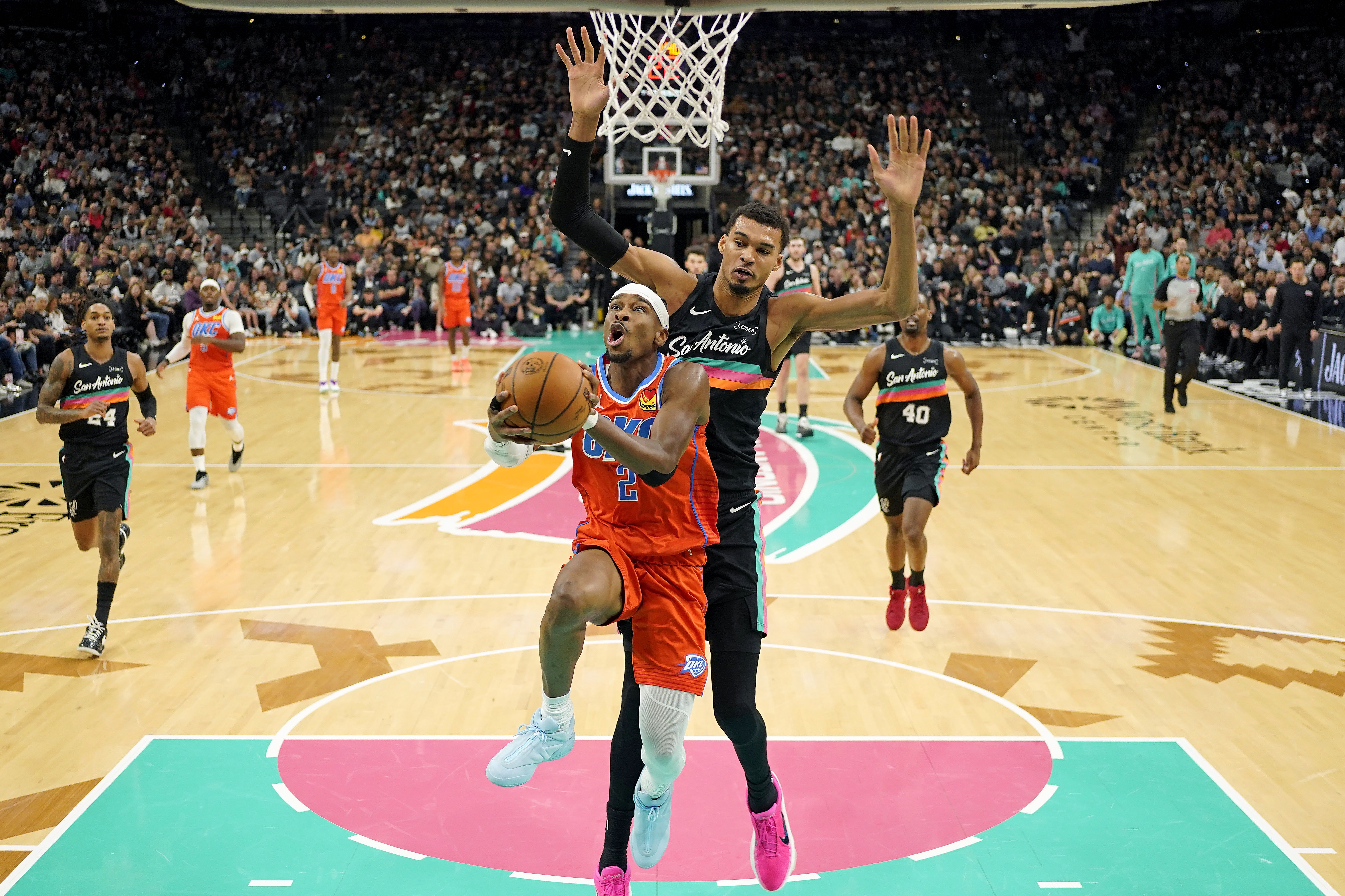 壹号娱乐-伦纳德表现比肩SGA&amp;文班&amp;约基奇 谁都不会想在季后赛首轮面对快船