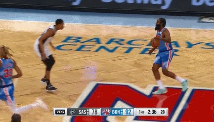 1620877030751087289.gif 归来首战砍准三双!篮网迎回大脑 哈登:我很会打球