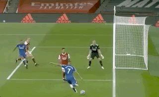 1619221655281085066.gif 壹号娱乐-莱诺恐怖片式下蛋失误 枪手窝囊输球争六都别想了